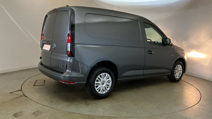 Volkswagen Caddy Cargo C20 Diesel 2.0 TDI 102 Commerce Plus Van [Assistance] - Image 37